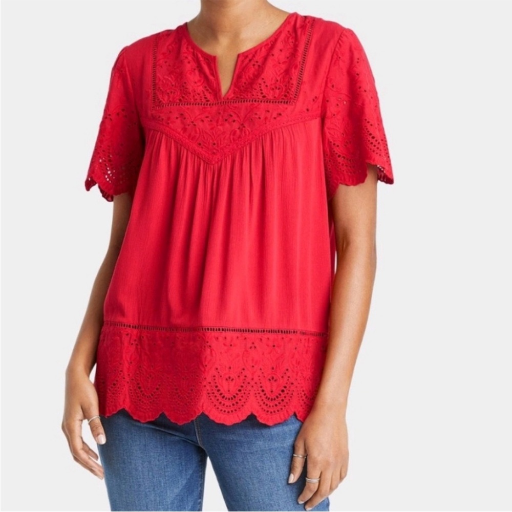 EUC Red Lace Detail Women's Top . Size M